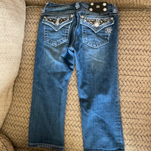 Miss Me Capri - Picture 5 of 5